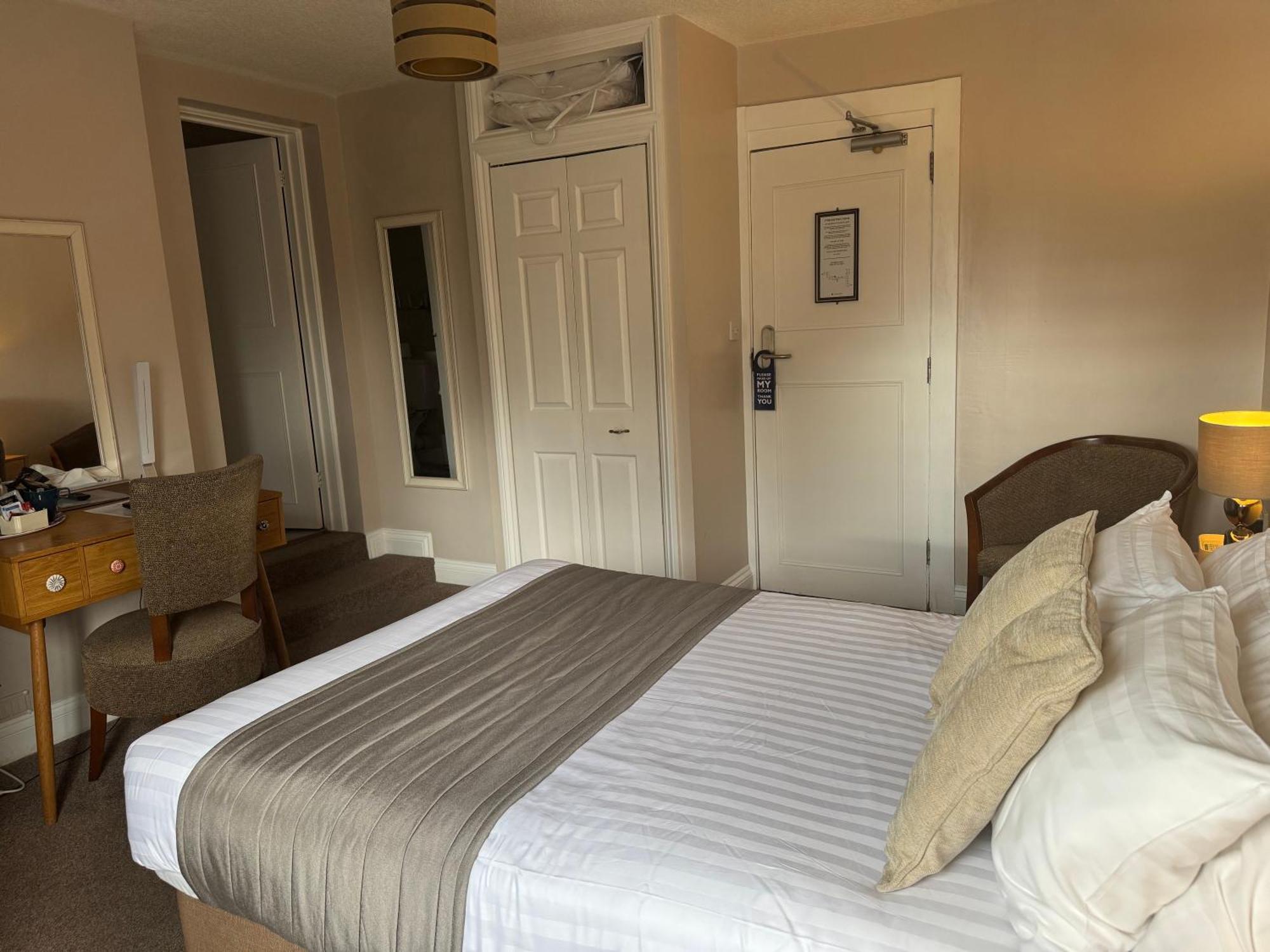 Best Western Plus Oaklands Hotel Thorpe St Andrew Exterior foto